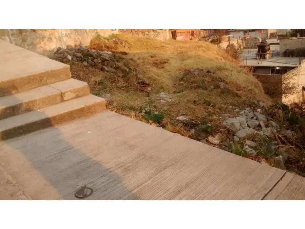 TERRENO EN DESNIVEL EN VENTA EN MEXICO 86 - 1