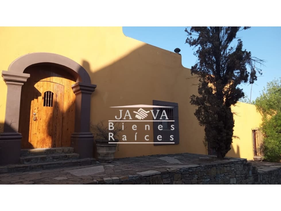 CASA EN VENTA DENTRO DEL CASCO (CENTRO) SANTIAGO, N.L. - 1