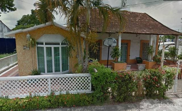 CASA EN VENTA EN LA COLONIA SANTA ELISABE CALLE VENUSTIANO CARRANZA - 1