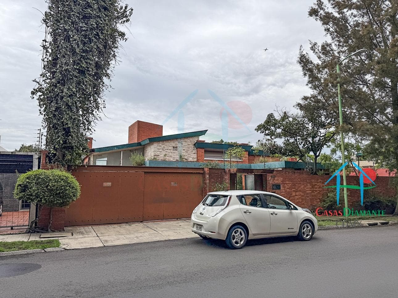 Terreno en Venta en Bosques de las Lomas de 1,003 m² - 1