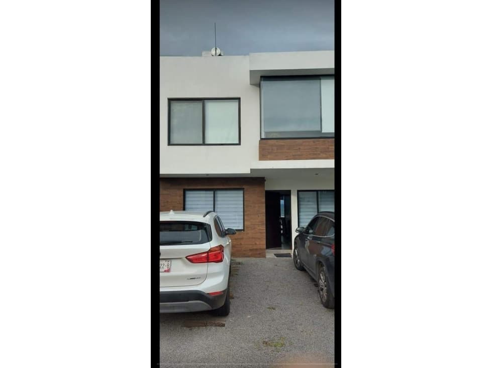 CASA EN VENTA, JURIQUILLA QUERETARO - 1