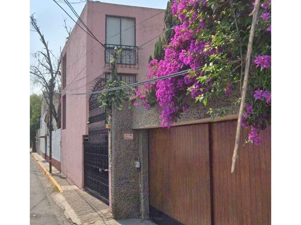 Casa en Remate en Barrio San Fernando, F-403 - 1