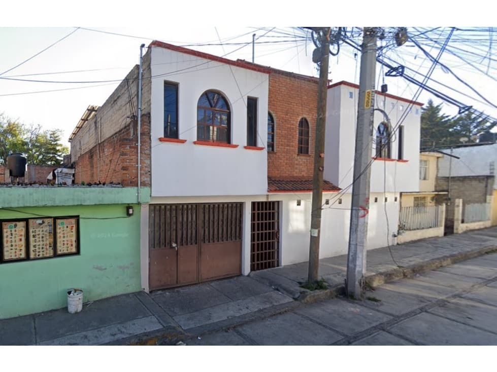 Casa en Remate en Toluca, F-1274 - 1