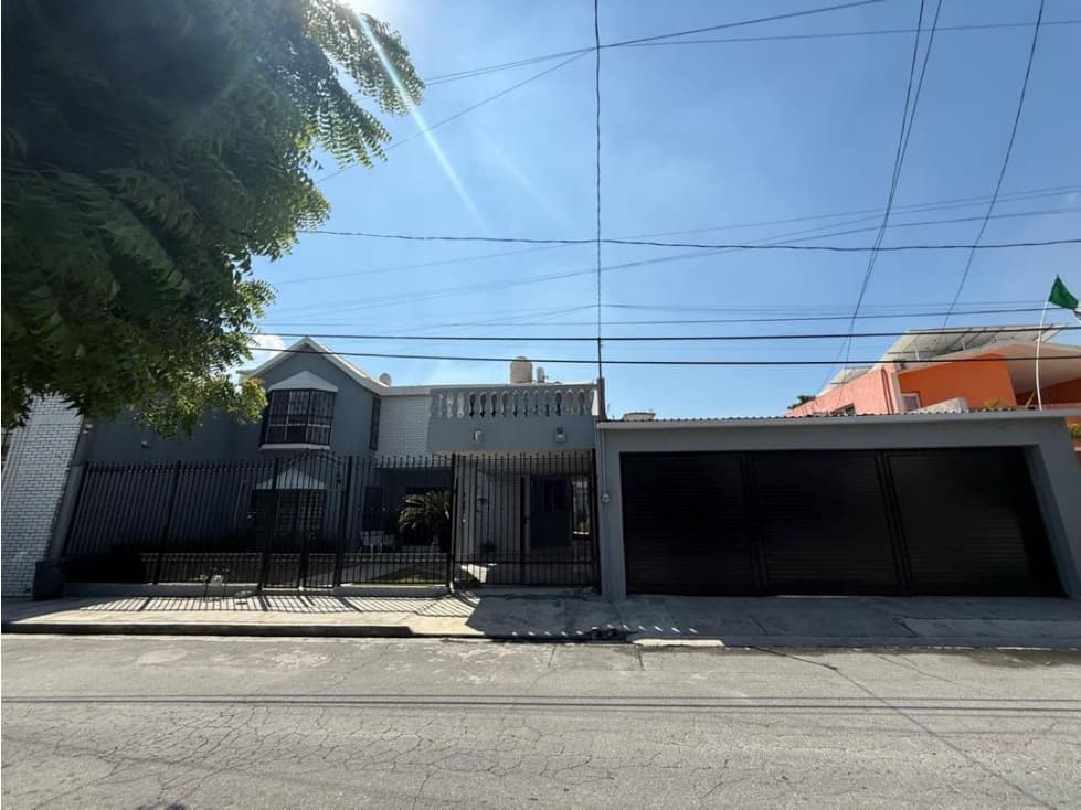 Casa en venta en Las Puentes con terreno excedente en San Nicolás - 1