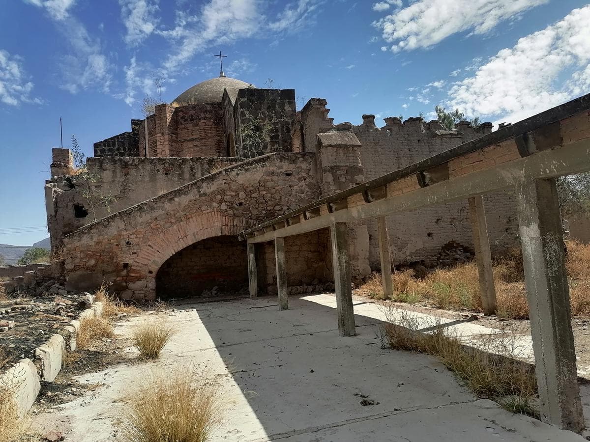VENTA CASCO ANTIGÜO EX HACIENDA SANTA ROSA EN SAN FELIPE GUANAJUATO - 1