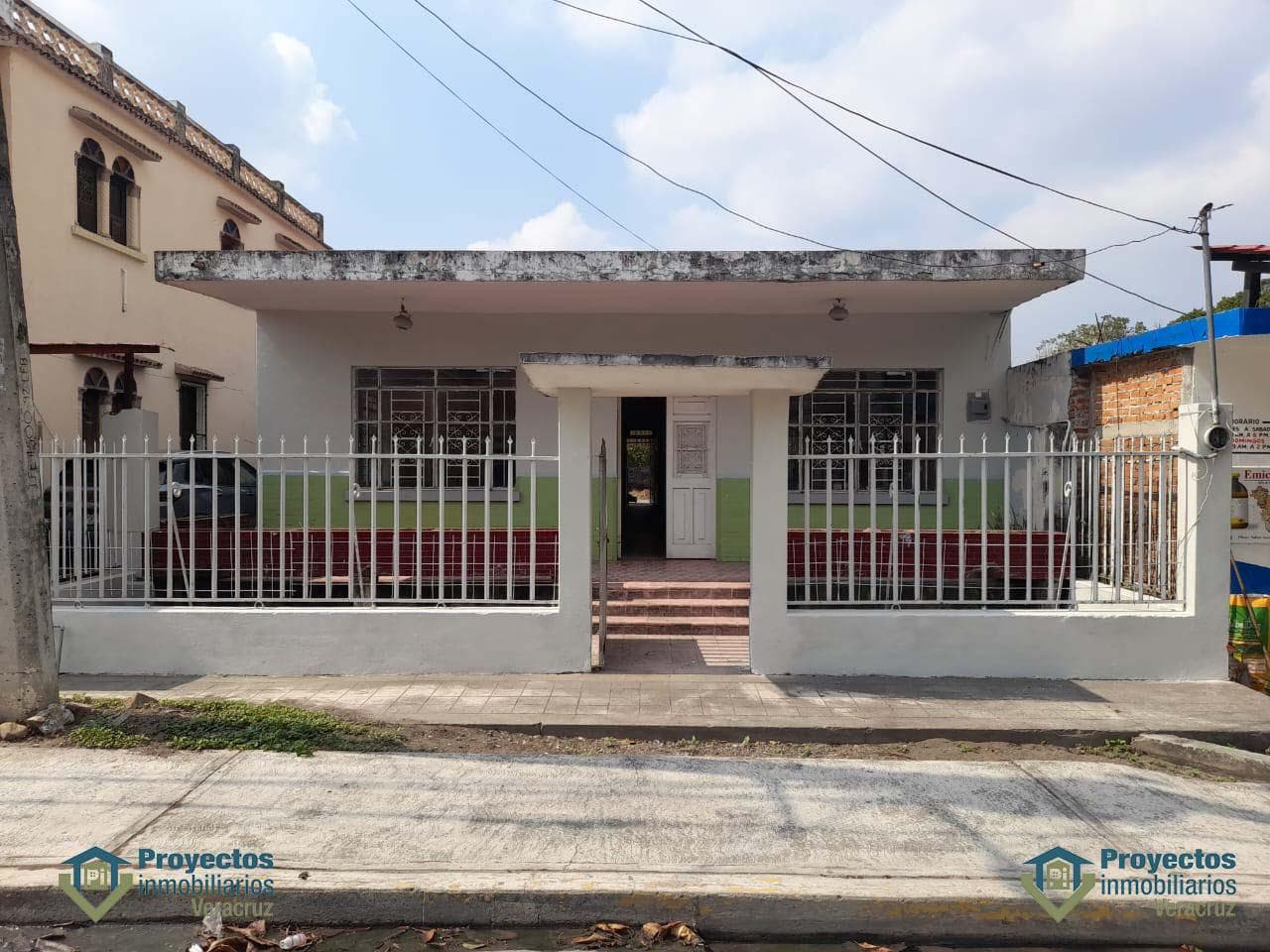 Se vende terreno en colonia centro Manlio Fabio Altamirano Veracruz Ver - 1