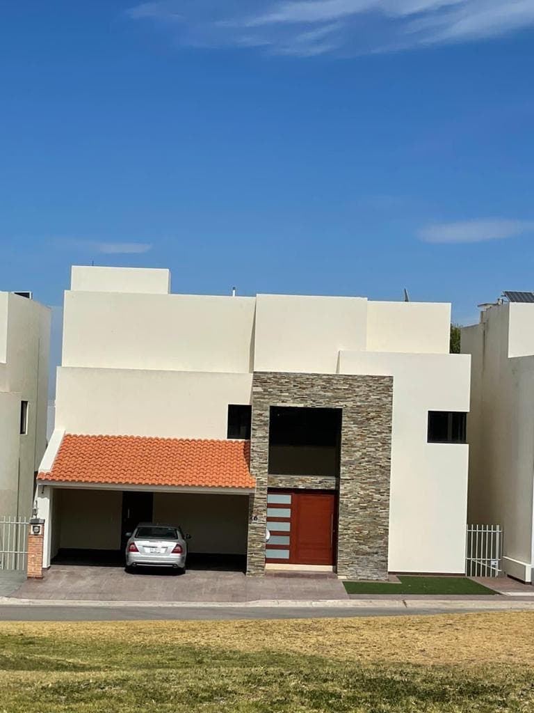 CASA EN RENTA EN CLUB DE GOLF LA LOMA, SAN LUIS POTOSI - 1