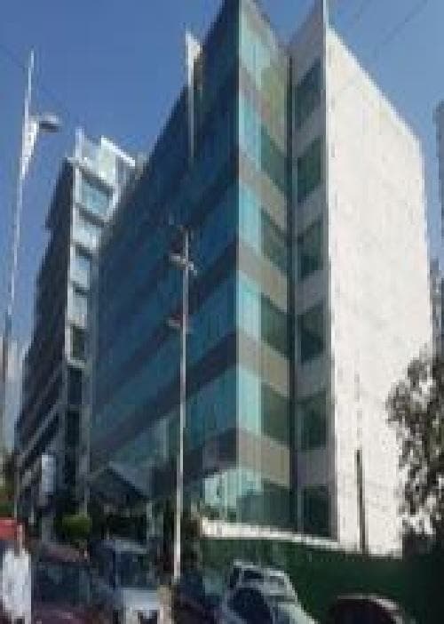 Oficina en renta en Bosques de las Palmas - 1