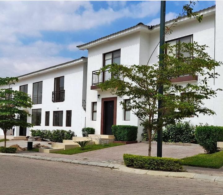 OPORTUNIDAD ÚNICA VILLA EN VENTA ENTREGA INMEDITA VIA A LA COSTA - 1