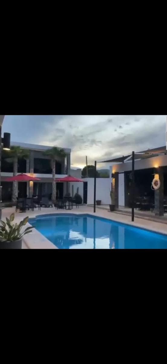Hotel en venta de 16 habitaciones Cienega de Gonzalez Nuevo León. - 1