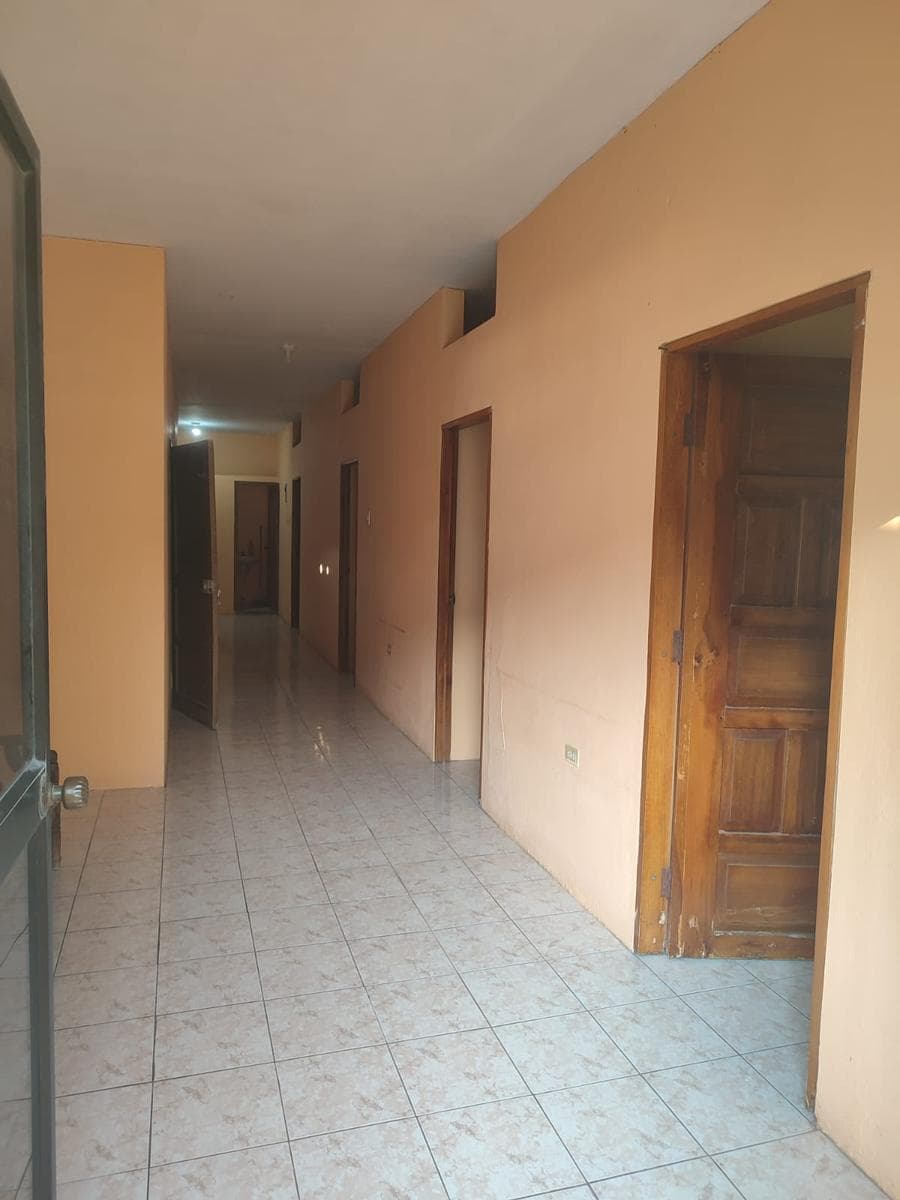 VENTA DE CASA RENTERA SECTOR LOS TULIPANES, DOS PLANTAS Y TERRAZA (EO) - 1