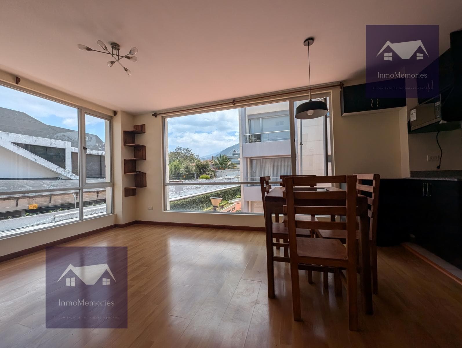 Lindo departamento de 2 dorm., equipado con línea blanca, Urbanización Privada, USFQ, Cumbayá - 1
