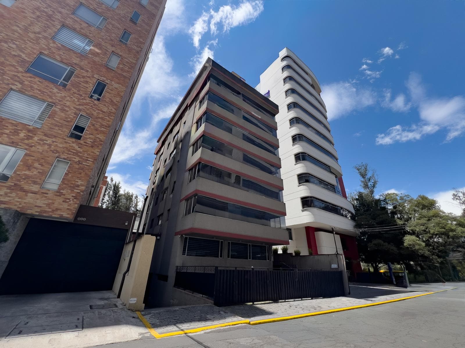 Departamento en venta sector la Carolina - 1