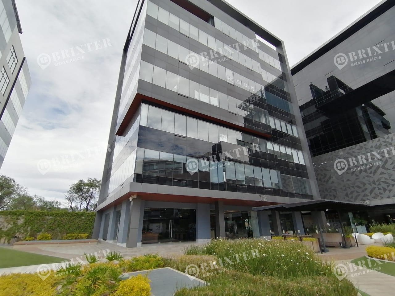 Oficina en VENTA EN PLAZA SAN TELMO TOWN CENTER - 1