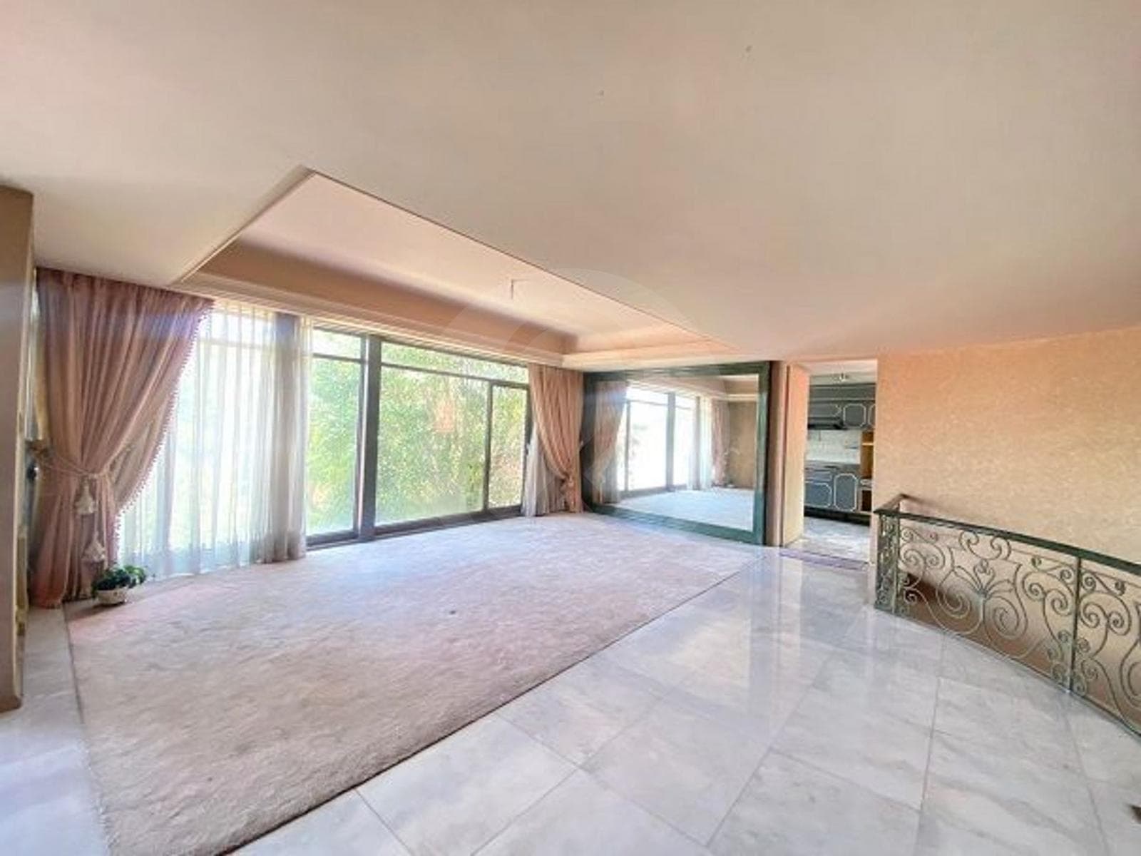 Casa en Venta en Lomas de Chapultepec - 1
