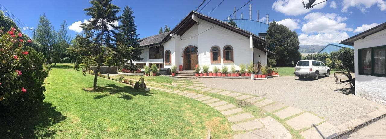 Vendo Terreno en Carcelén Industrial ideal para tu negocio - 1