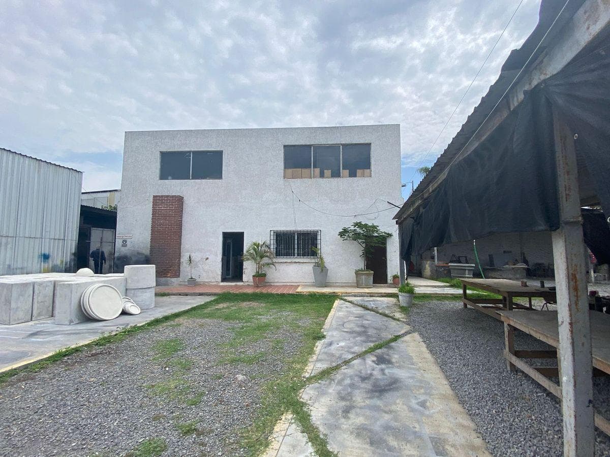 Bodega comercial en RENTA - 1