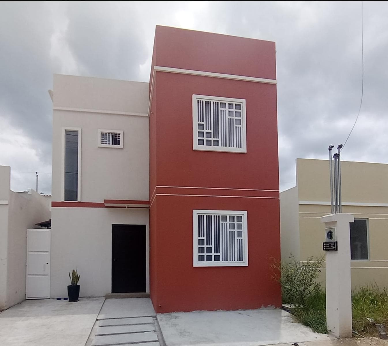 Alquiler de Casa en Vía a la Costa Km. 23, Urb. Paseo del Sol 4, 3 habitaciones. M.N. - 1
