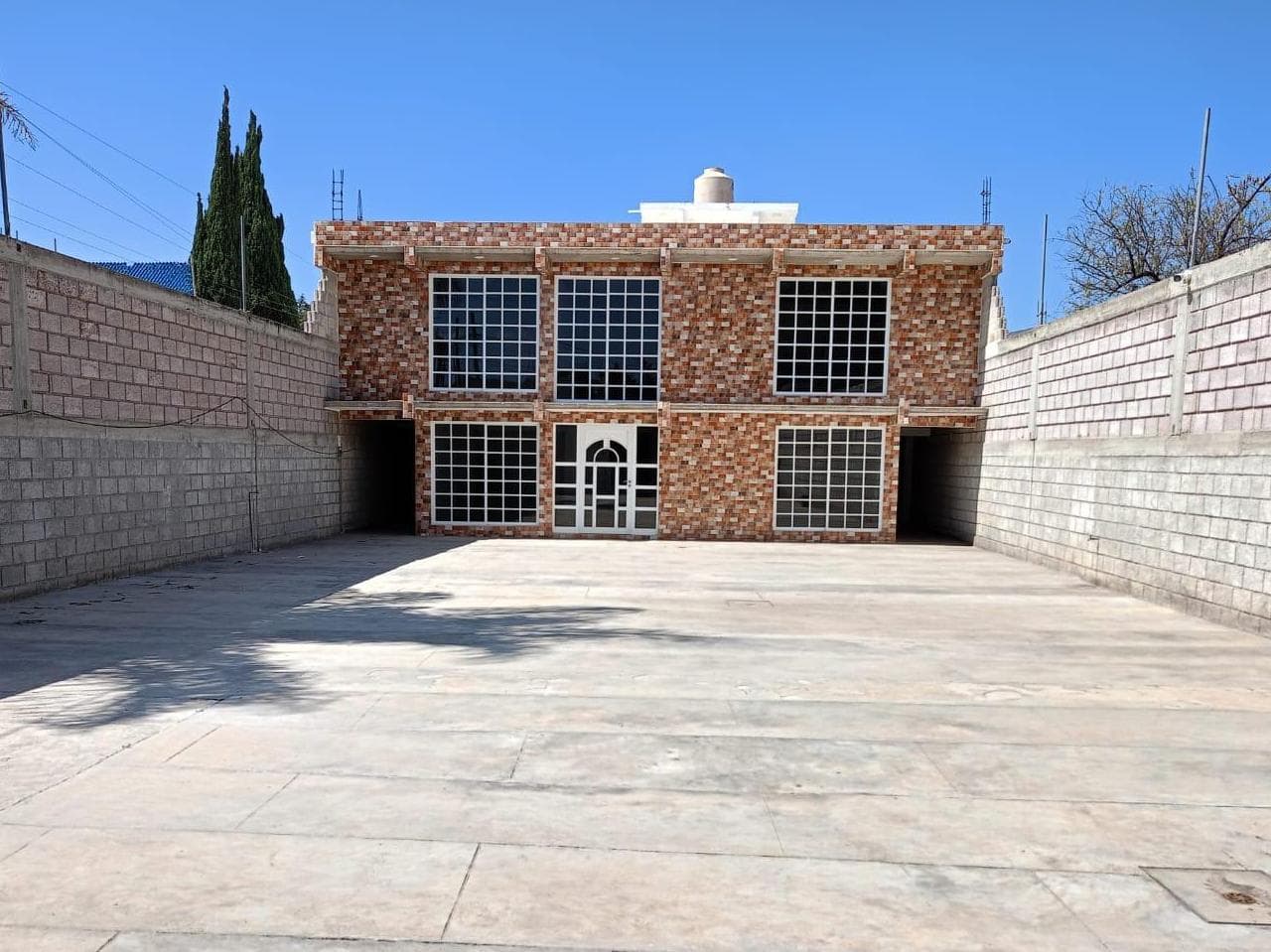 Casa con Alberca en Venta San Pablo Ixquitlan - 1