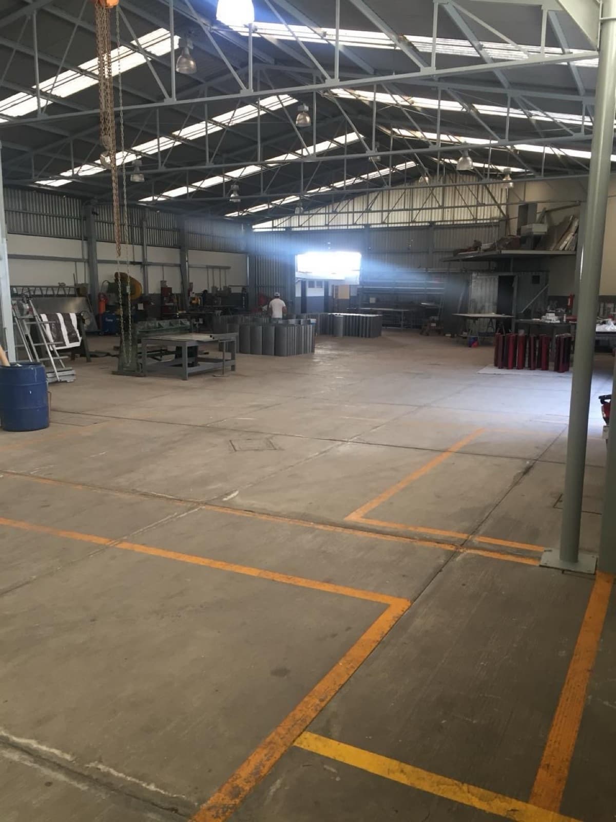 Bodega con amplio uso de suelo en Av Granjas San Pedro Xalpa - 1