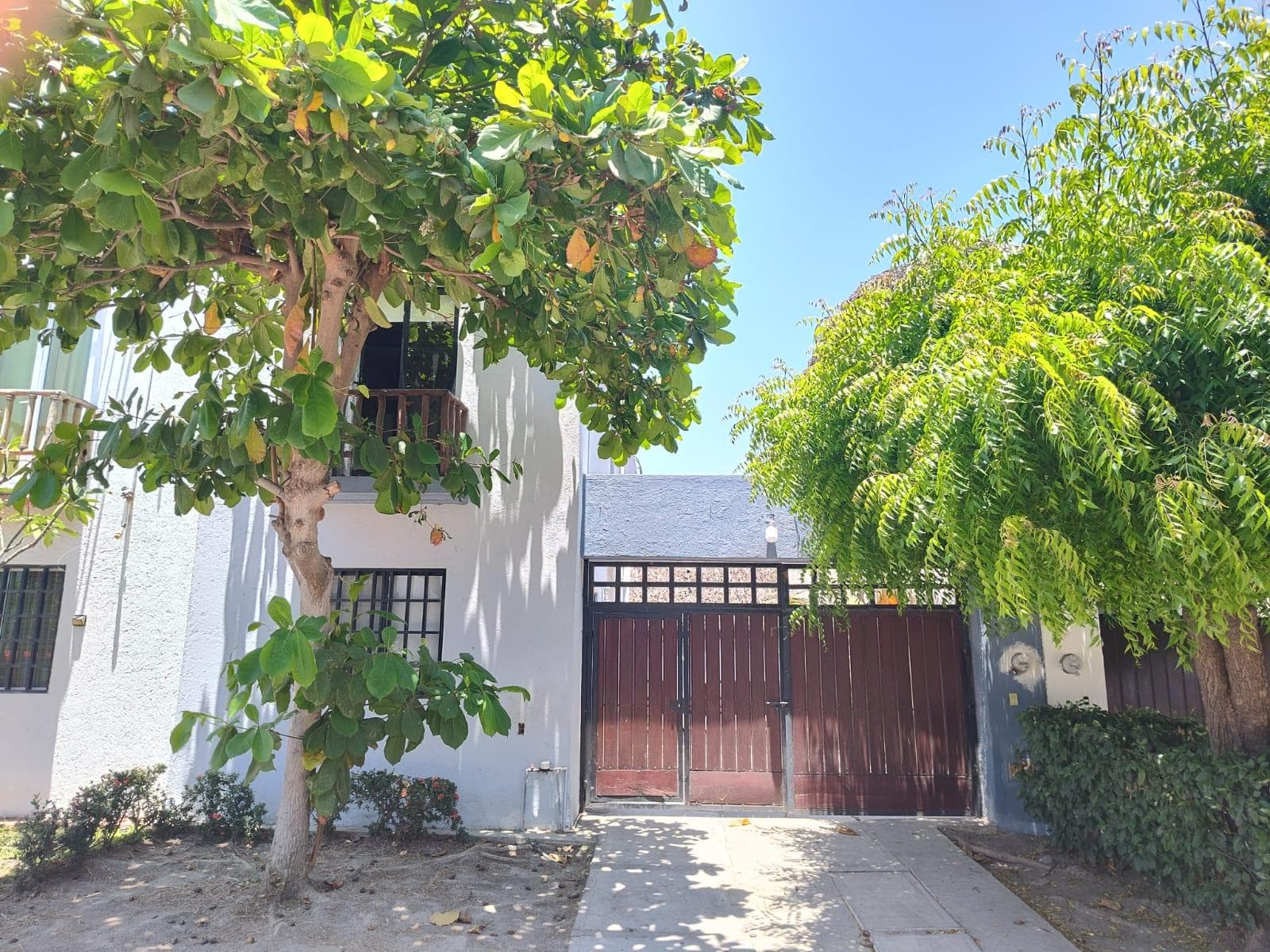 Casa en Venta en Fraccionamiento Palma de Mayorca Manzanillo Colima - 1