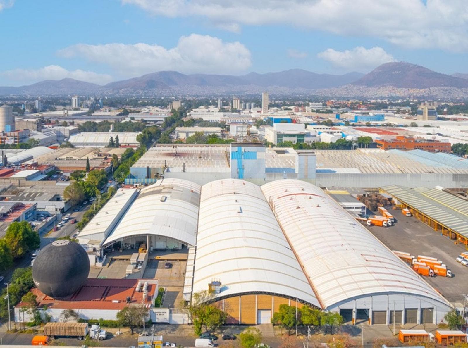 Bodega Comercial en renta en Industrial Vallejo - 1