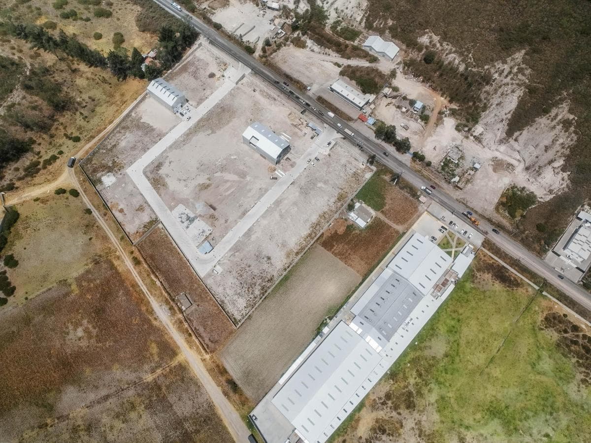 Vendo Terreno Industrial Alto Impacto en Calacalí - 1