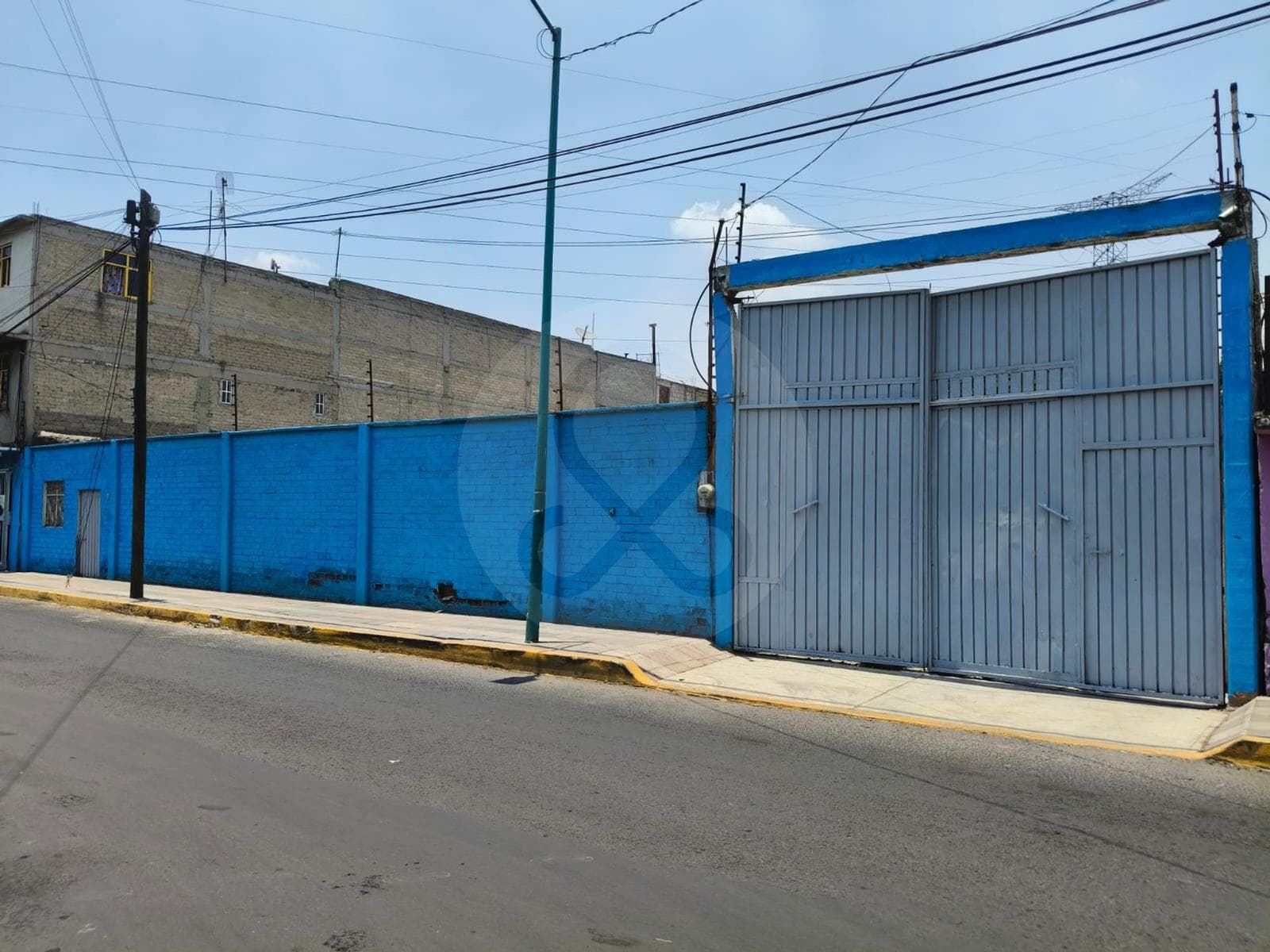 Terreno Comercial en venta en Santa Martha Acatitla - 1