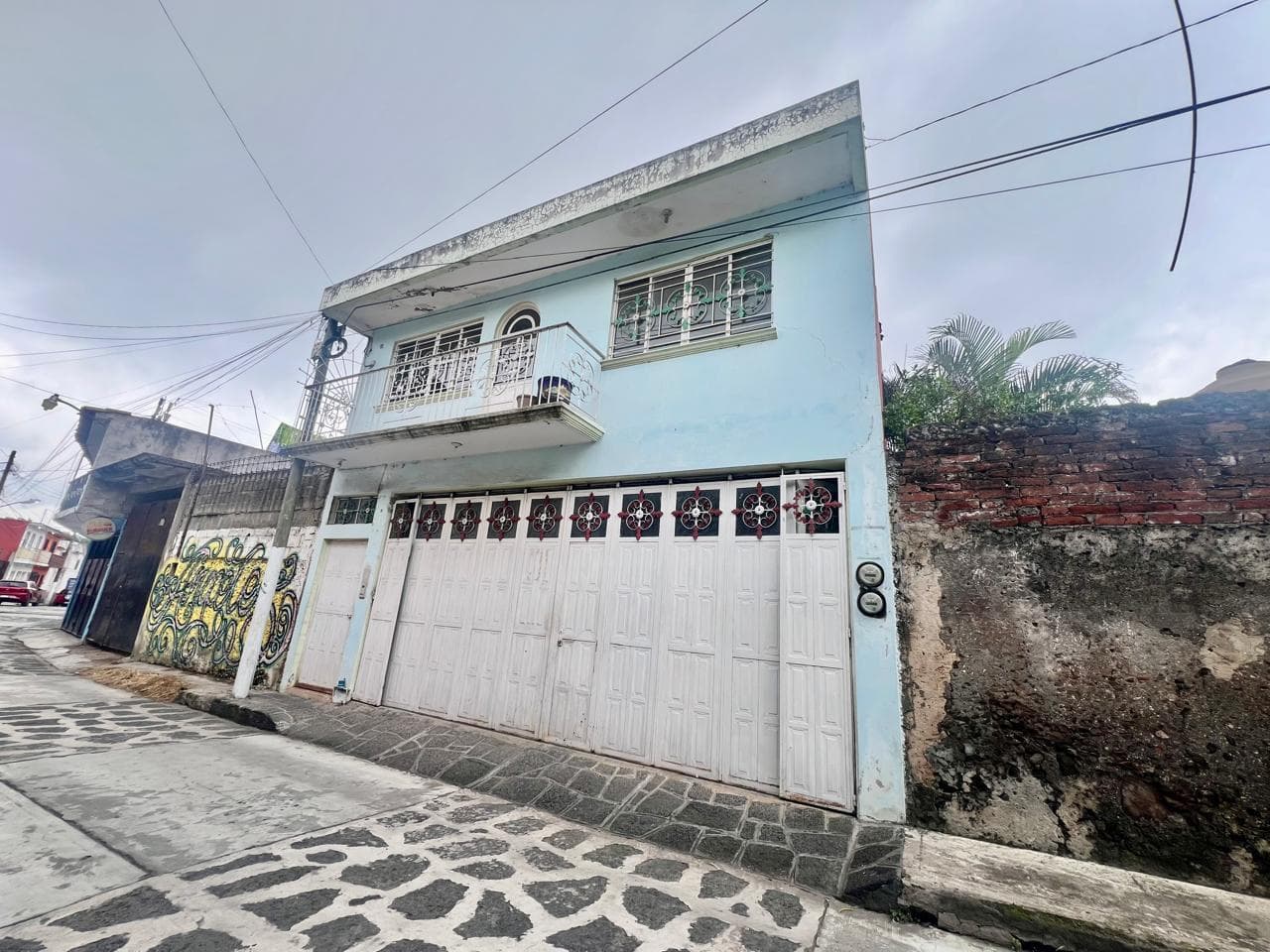 Casa en área comercial en el centro de Naolinco, Veracruz - 1