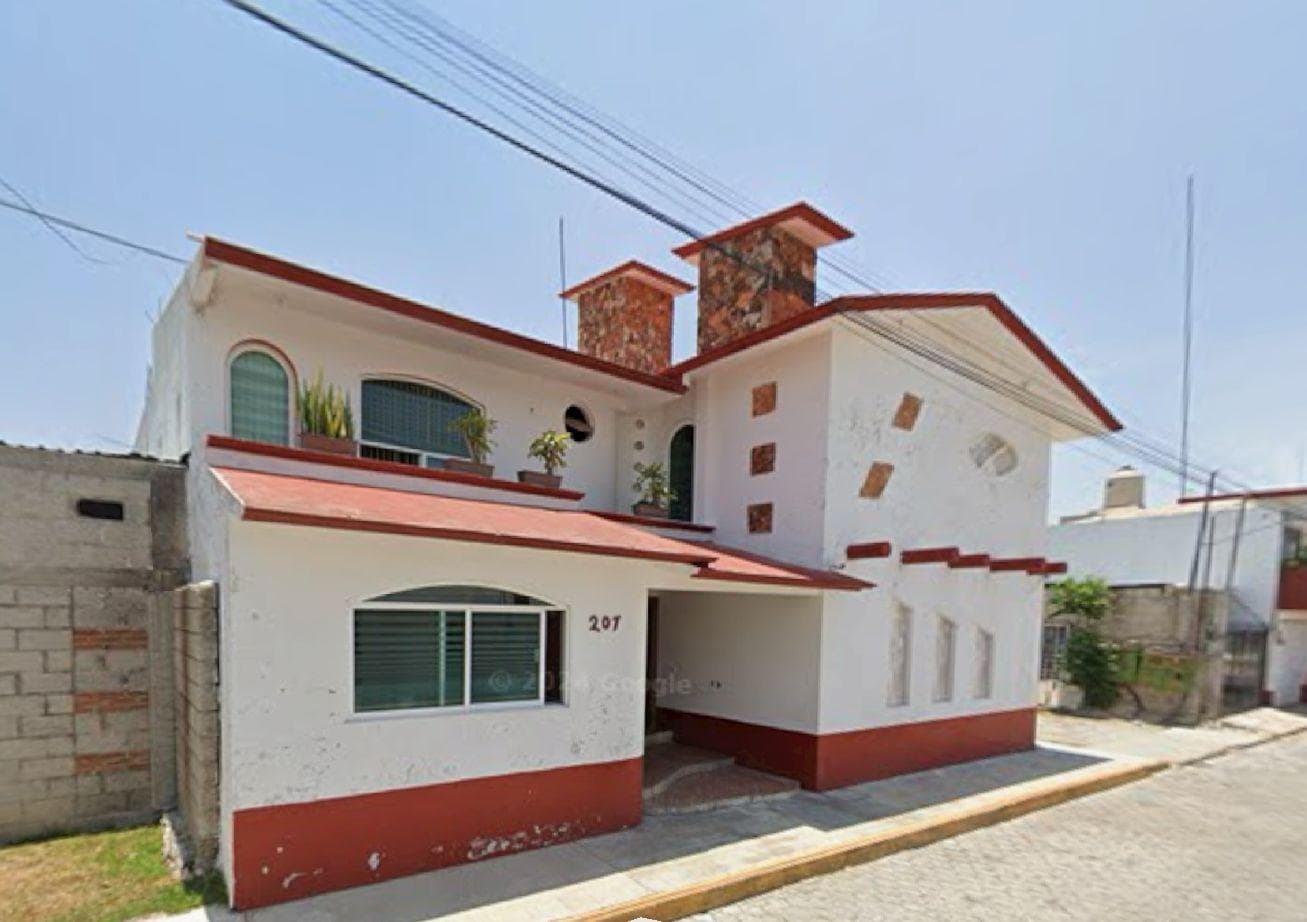 Casa en REMATE BANCARIO - 1