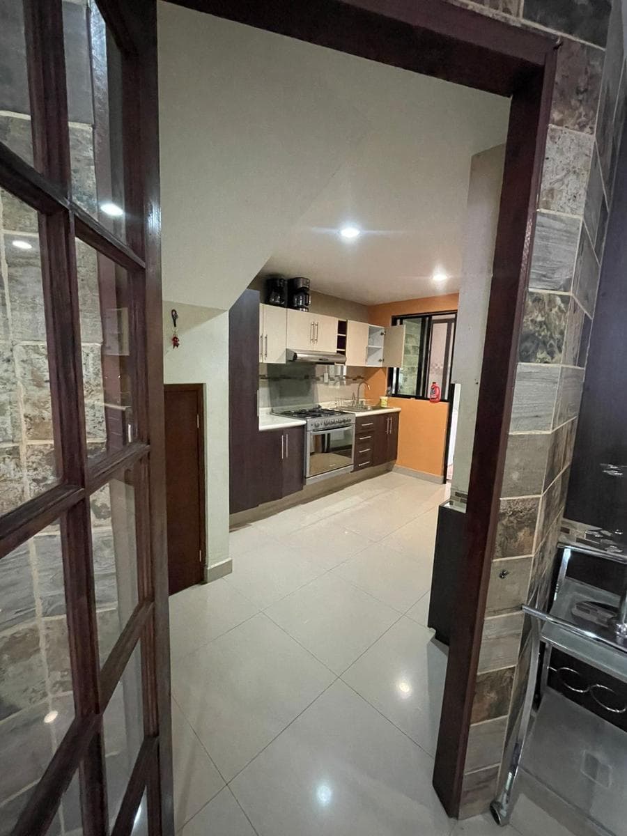 Renta casa Amueblada, Privada Granizo, Calle ángel Peralta 51 - 1