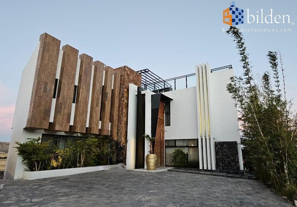 Casa Amueblada en Renta en Fracc. Ecuestre Los Agaves Durango - 1
