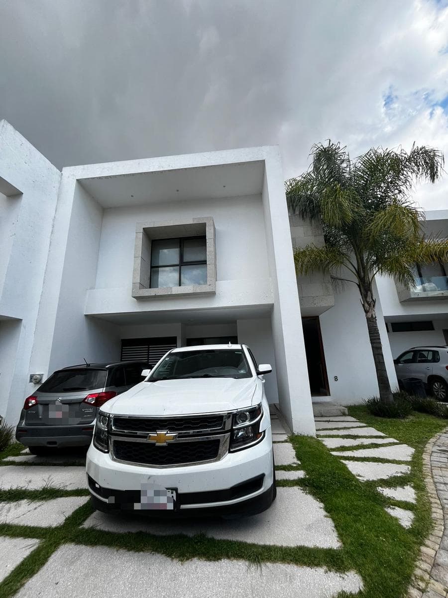 Casa EN RENTA - 1