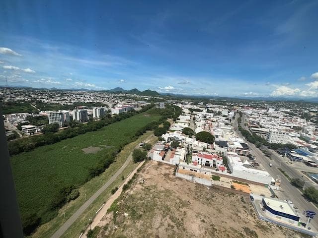Departamento en Zona comercial Desarrollo Urbano 3 Ríos - 1