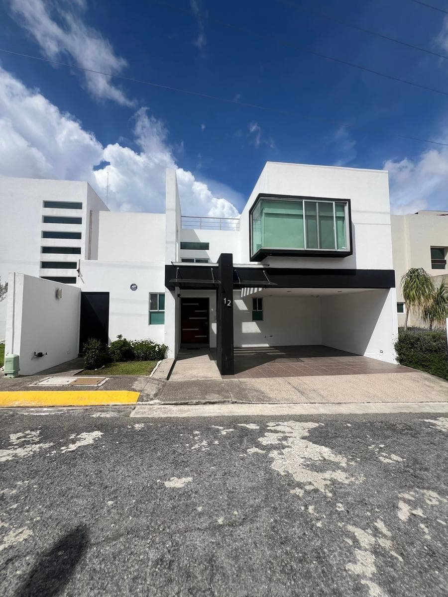 Casa EN RENTA - 1