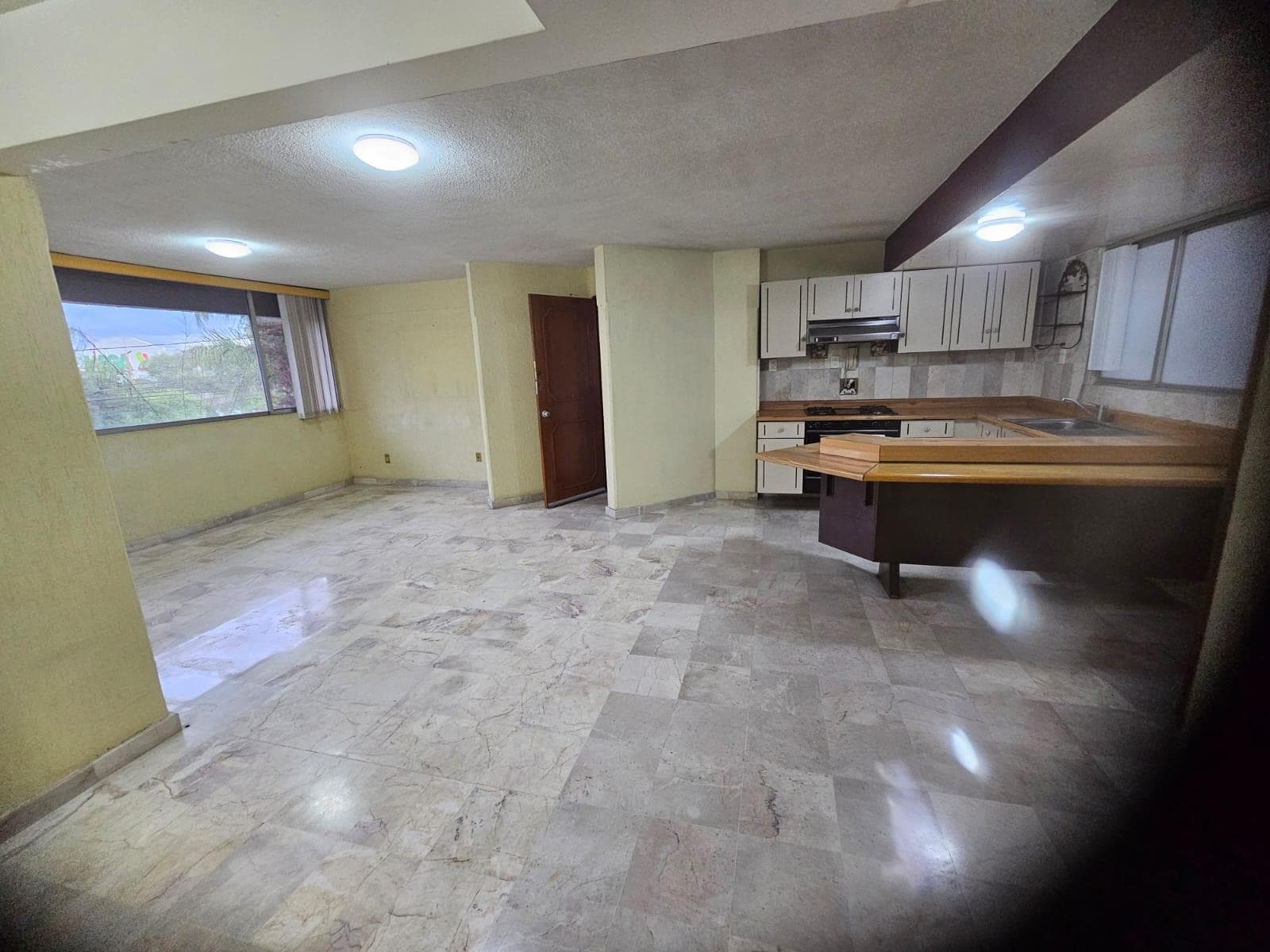 Departamento en Renta, Av. Jesus Goytortua, San Luis Potosí - 1