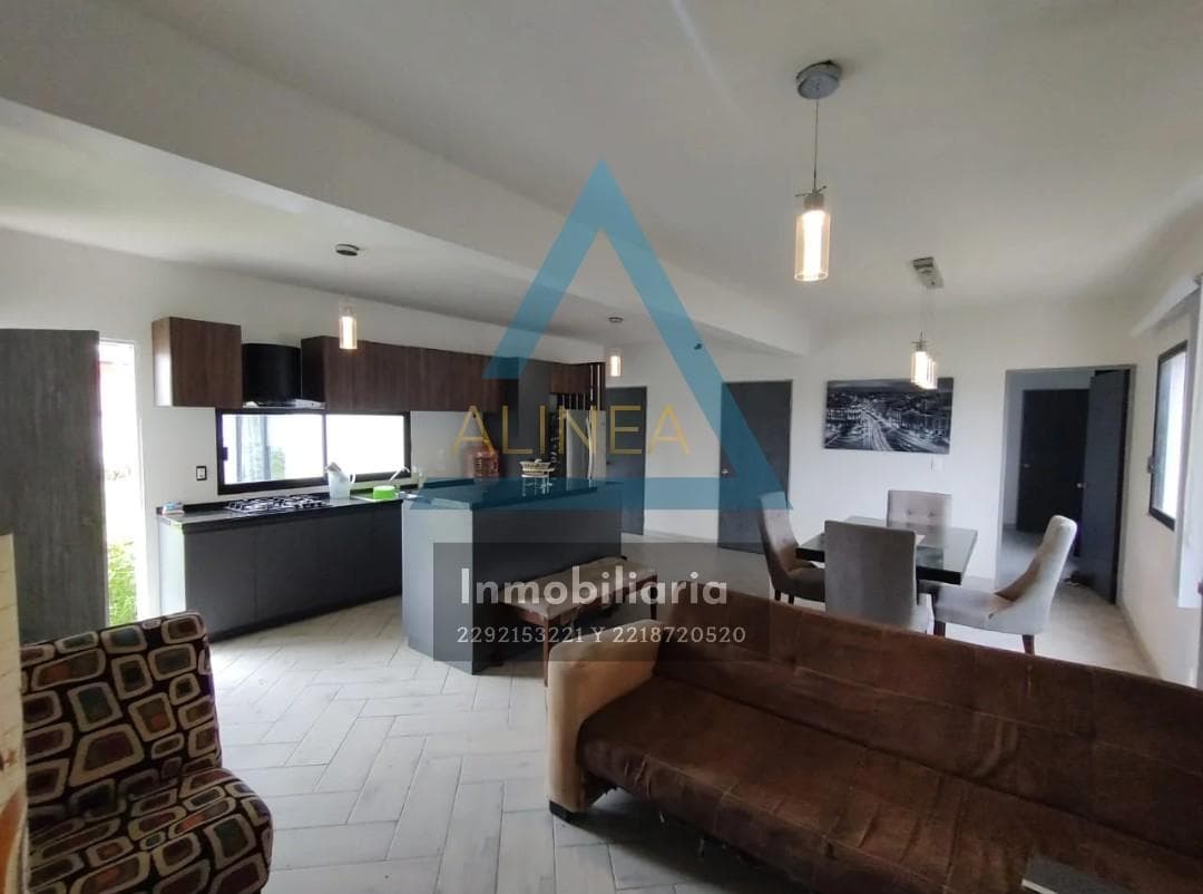 Venta casa de una sola planta de 3 recamaras las bajadas - 1