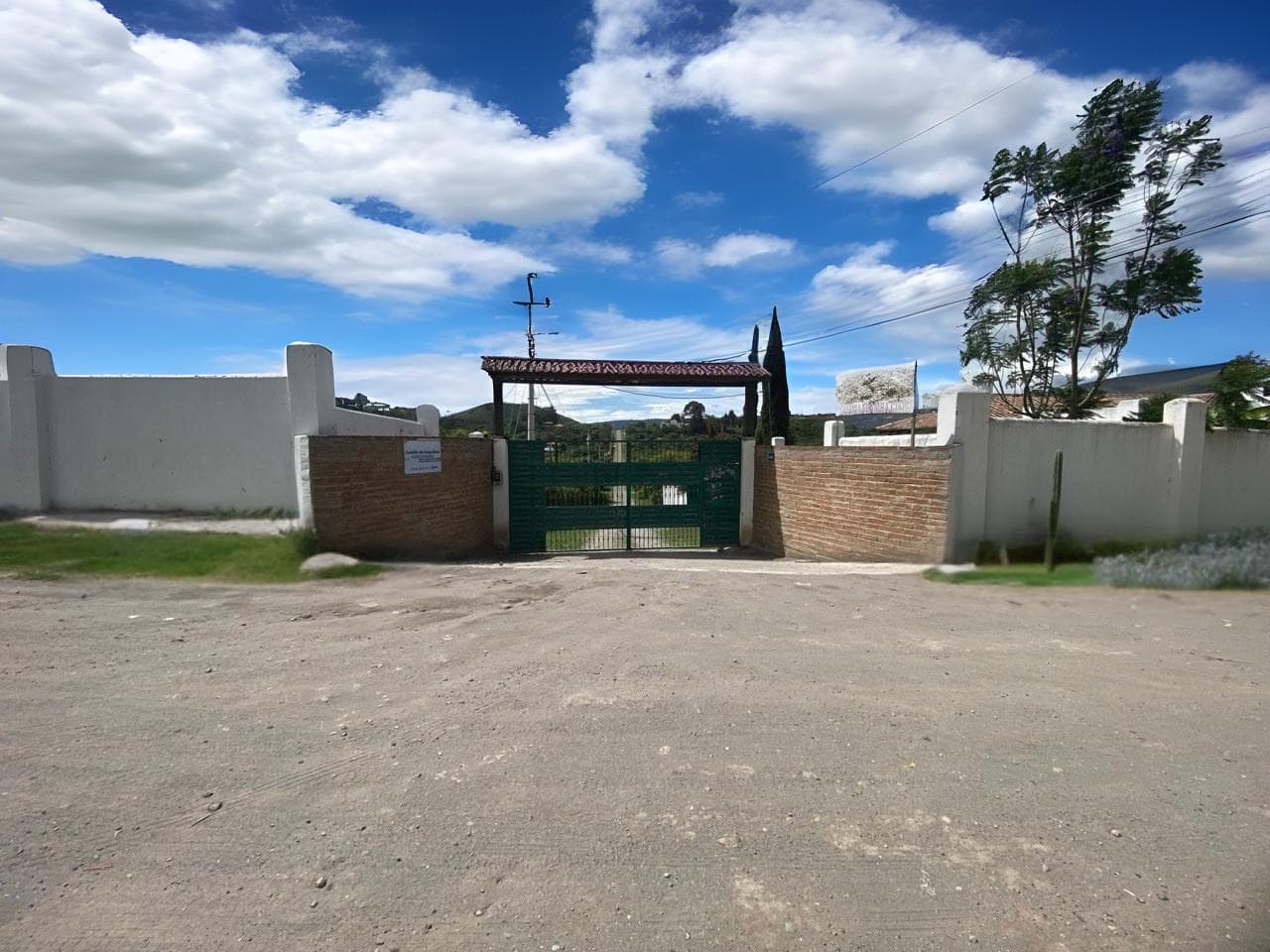 Terreno en venta en Guayllabamba - 1