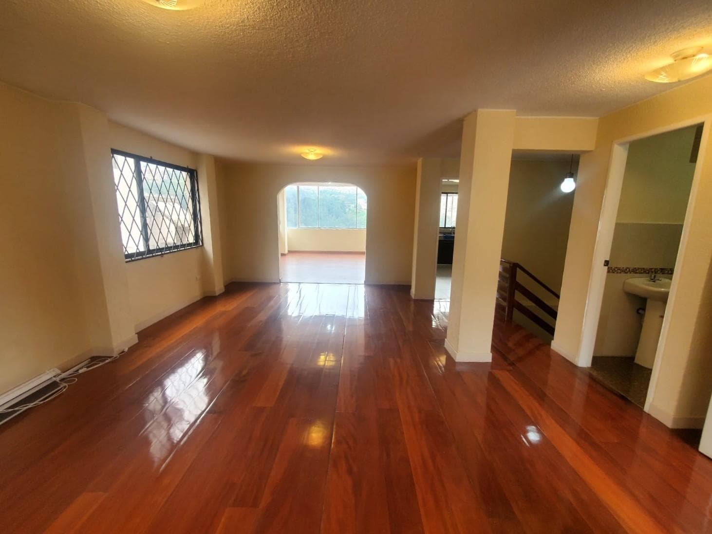 CT VENTA DEPARTAMENTO DUPLEX (COMO CASA) CON LINDA VISTA SECTOR MONJAS - 1