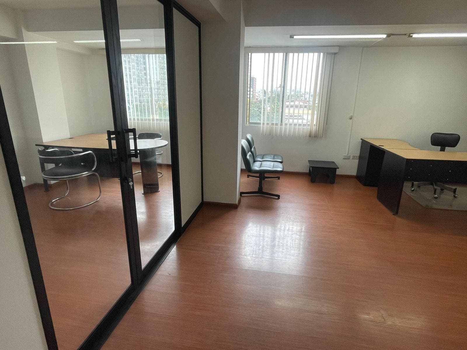 Oficina en renta amoblada Centro norte Plataforma Gubernamental - 1