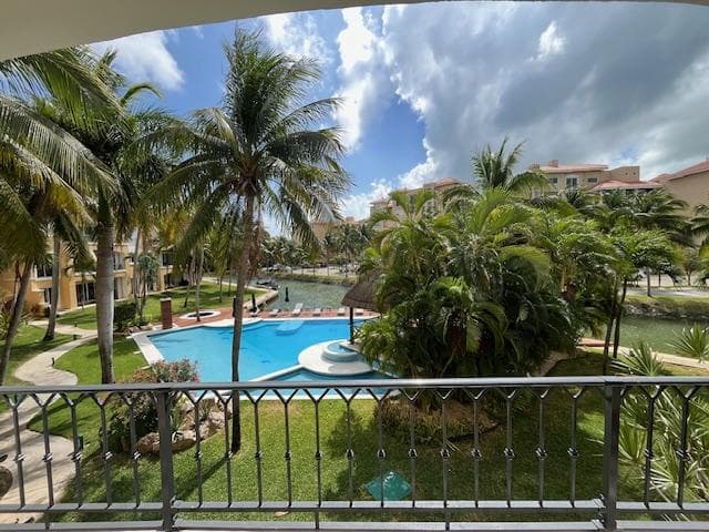 Departamento en Renta en Isla Dorada Cancun - 1