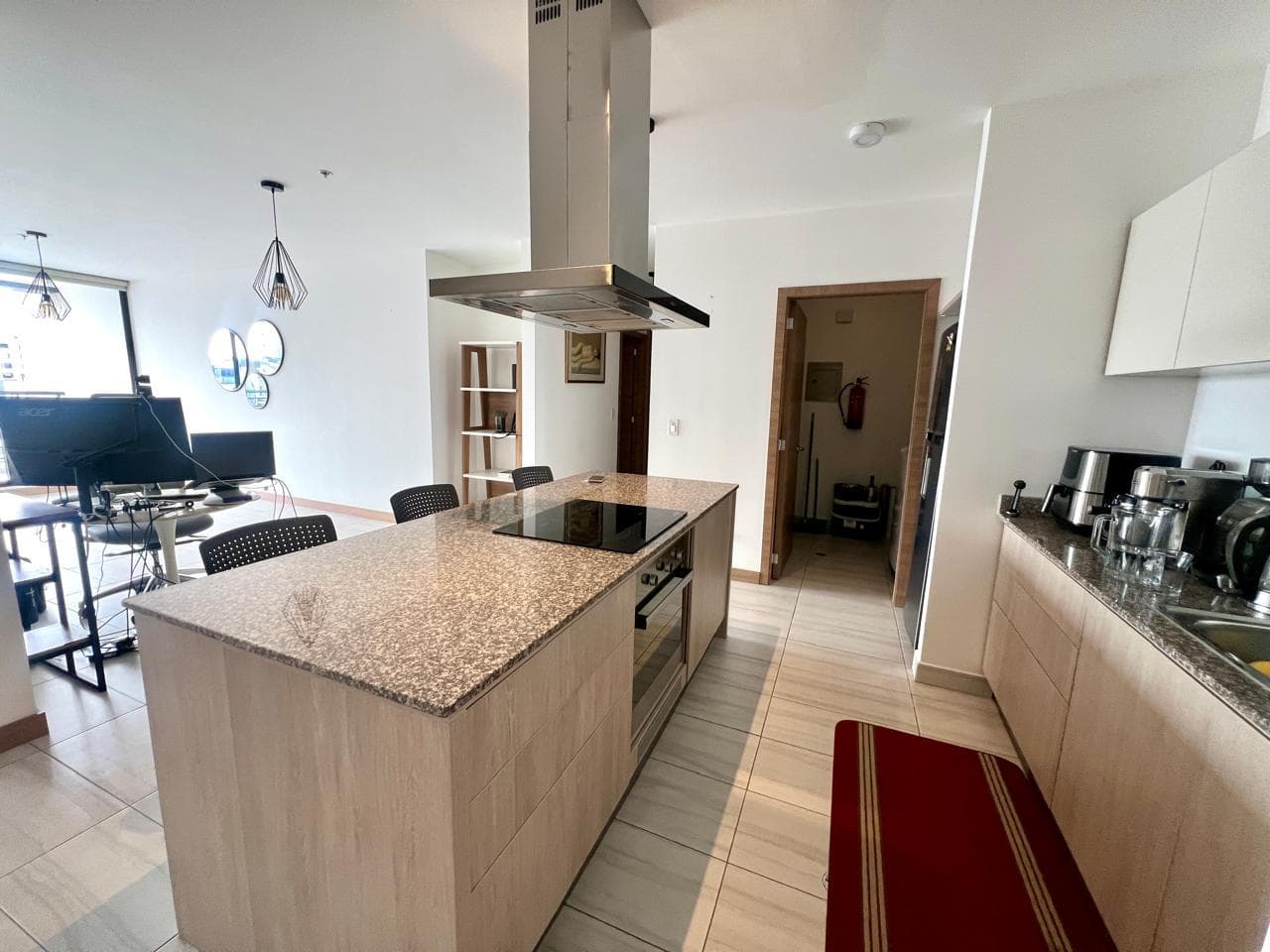 MV - SECTOR LA CAROLINA, EN RENTA SUITE 75m2 AMPLIA TERRAZA 15m2 CON BUENA VISTA, EDIFICIO ATELIER - 1