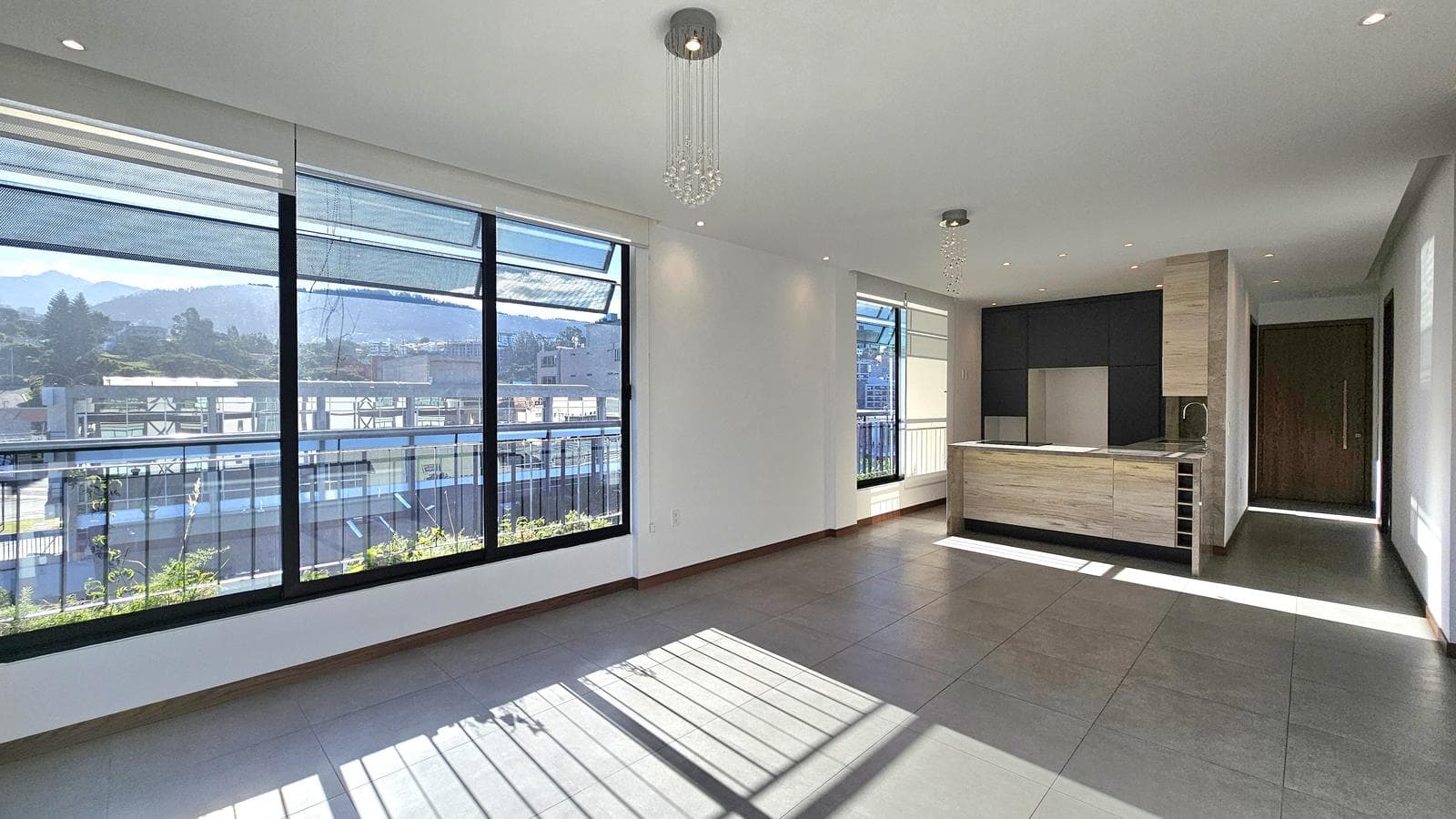 Venta o Rento Departamento en Cumbayá con Vista a 2 minutos del Scala y 3 minutos de Ruta Viva - 1