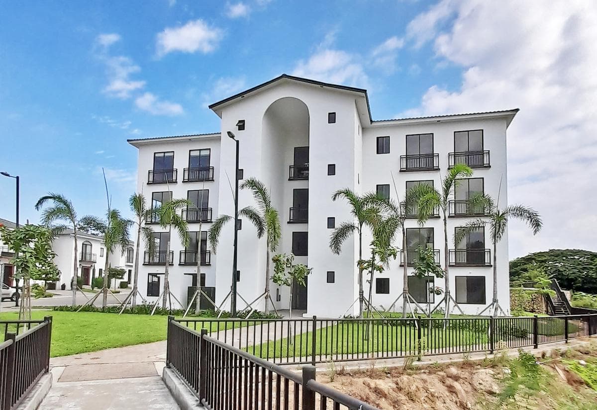 PLANTA BAJA DESCUBRE ESTE ENCANTADOR DEPARTAMENTO UBICADO EN VIA A LA COSTA ENTREGA INMEDIATA - 1