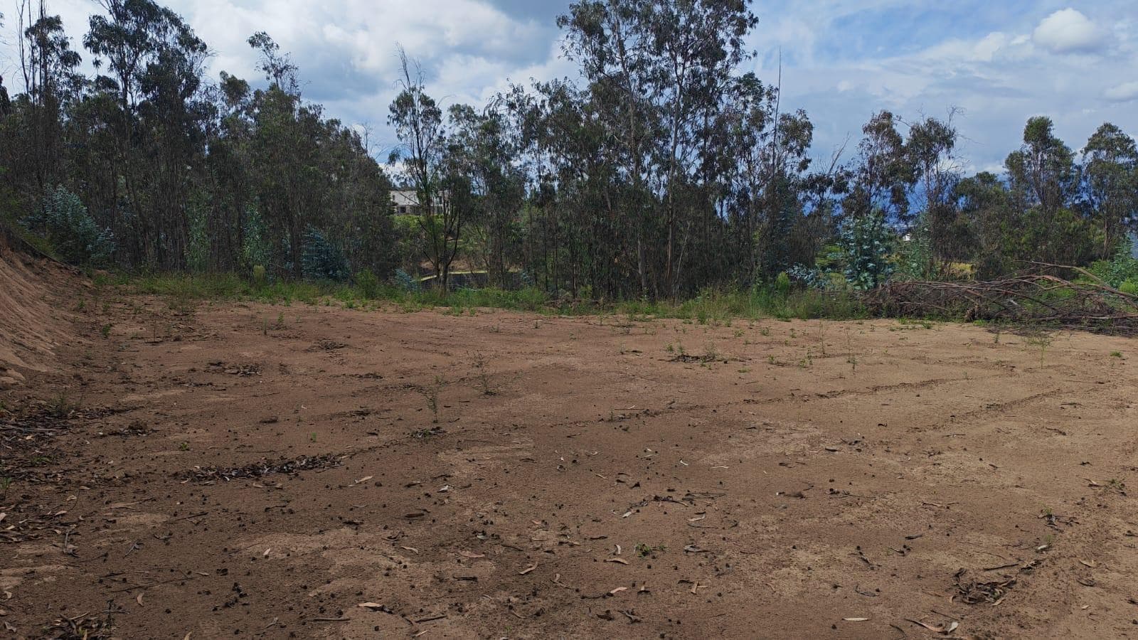 Venta de terreno 928.21m2 , en urbanización y a pocos metros del colegio América Latina - 1
