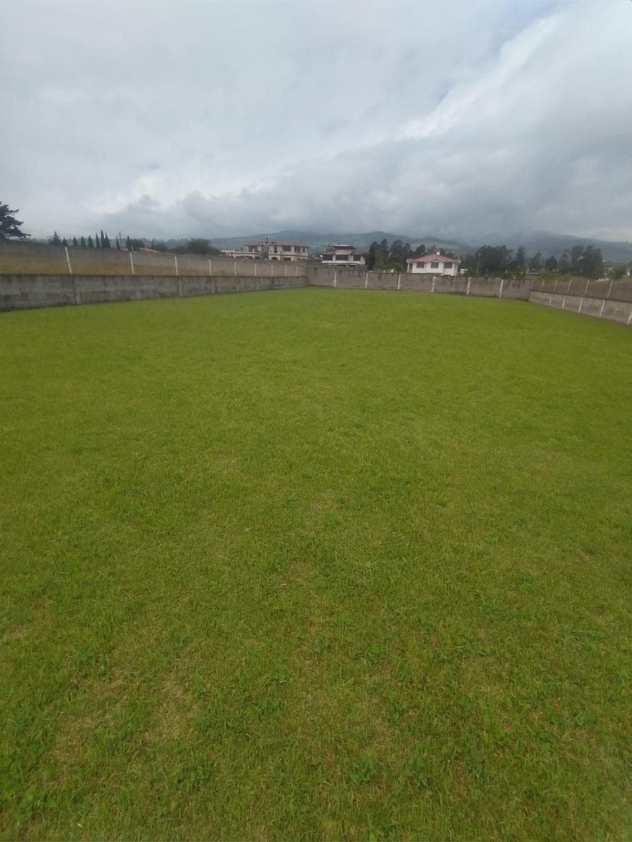 Venta de terreno sector Amaguaña - 1