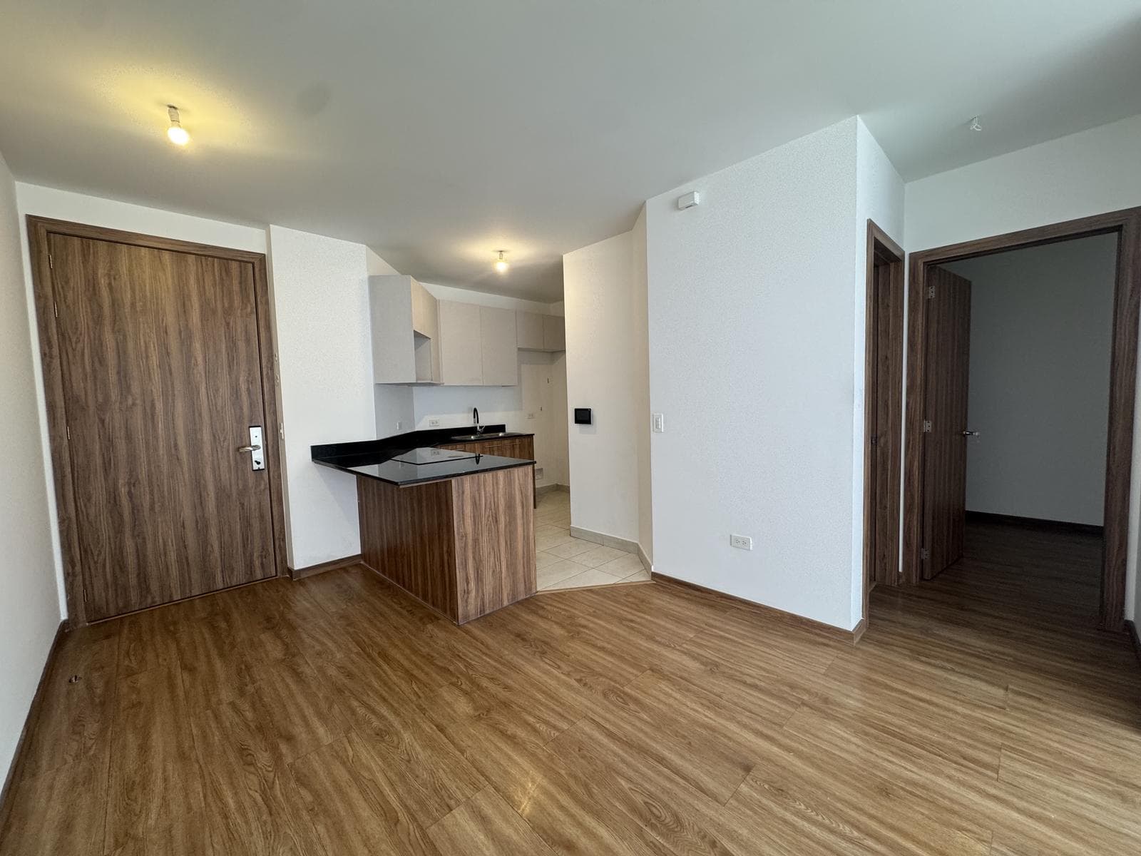 suite con patio de renta - 1