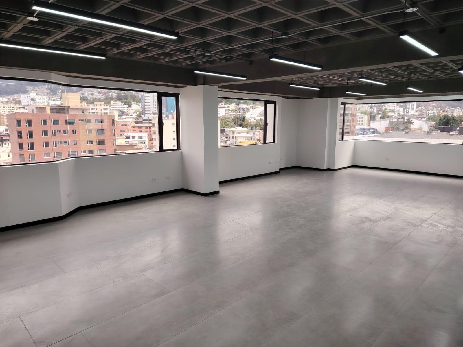 Oficina en Alquiler - 1