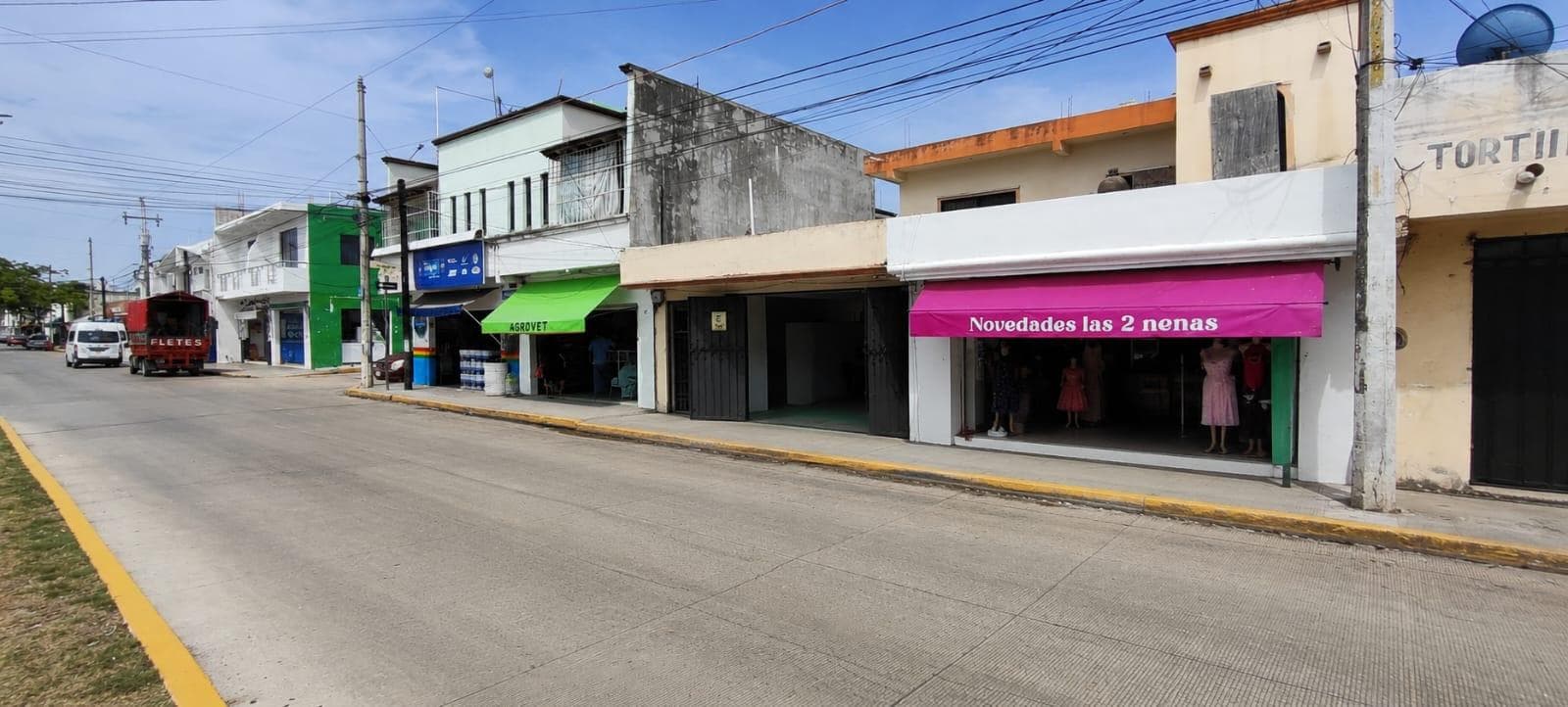 Local comercial en renta - 1