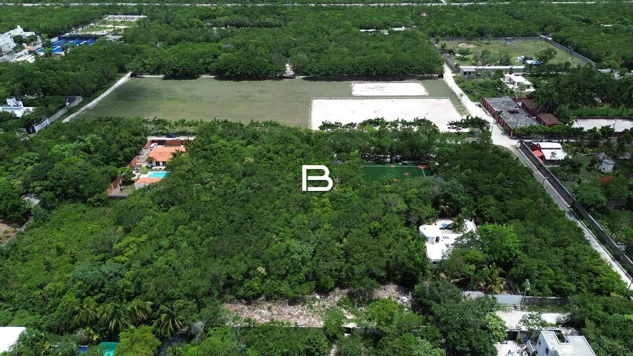 Terreno en Cancún - 1